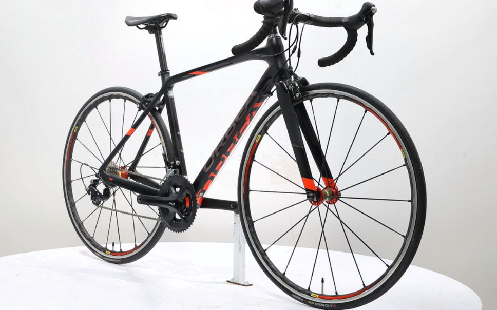 Vélo route carbone Trek